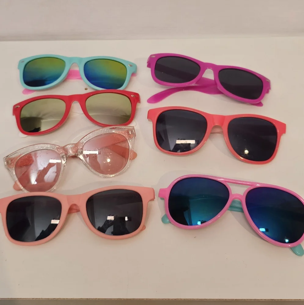 Kids Sunglasses 8 Pair